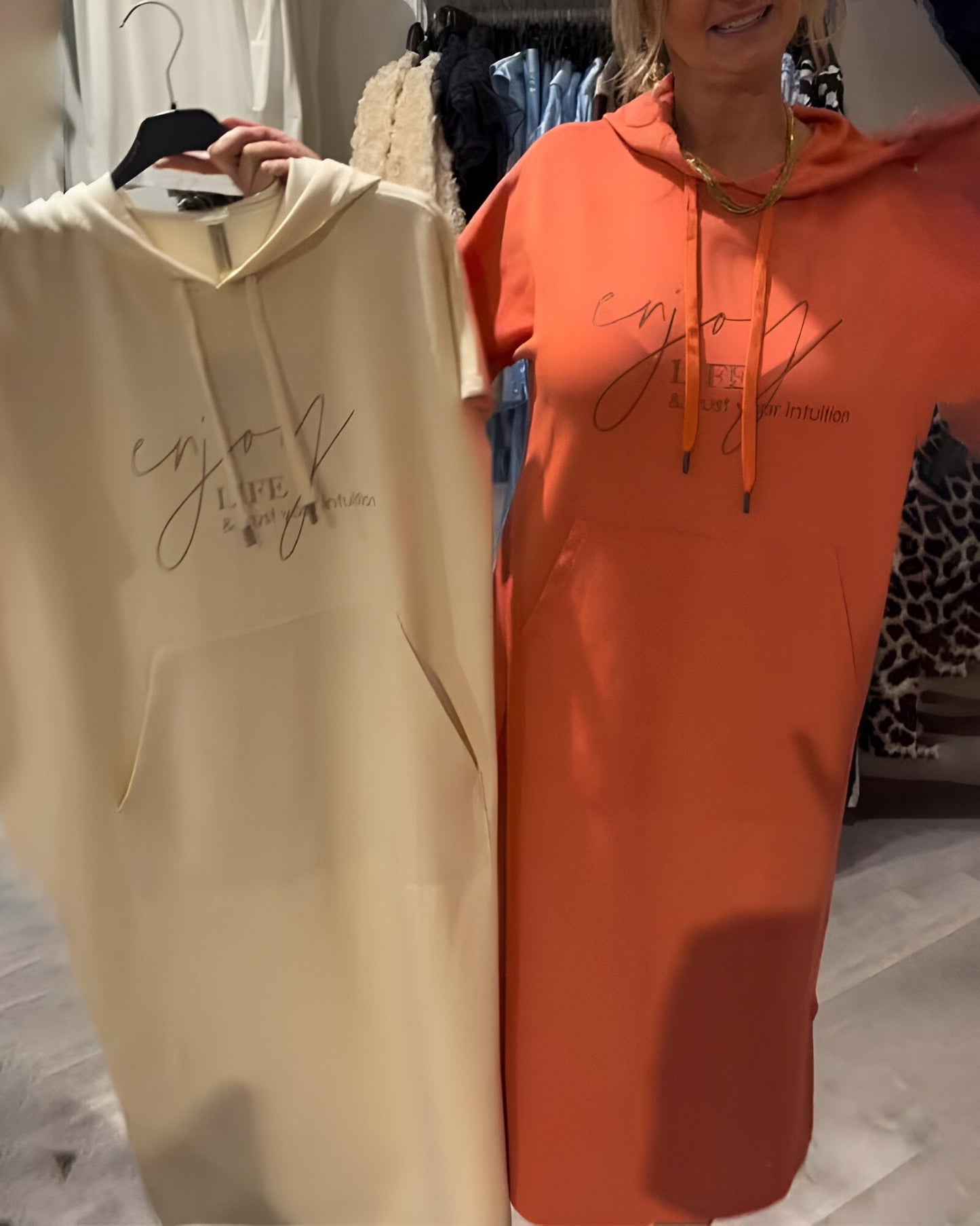 Saskia | Swobodna sukienka z kapturem