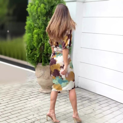 Stefka | Elegancka sukienka z abstrakcyjnym nadrukiem, typu wrap dla kobiet