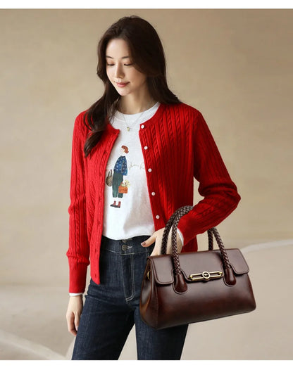 ronja™ – Klasyczna Torebka z Plecionym Uchwytem i Złotymi Akcentami