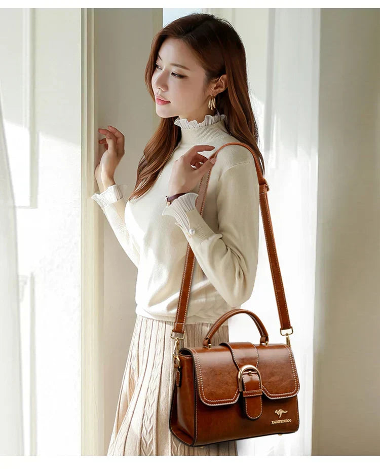 Sandra™ – Luksusowa minitaszka z klasycznym zapięciem