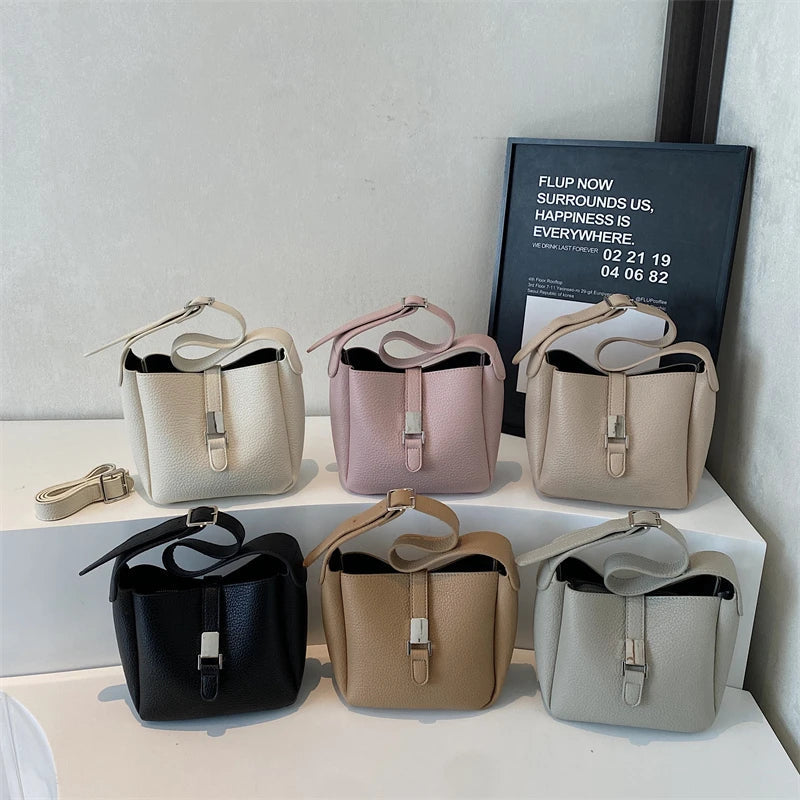 Iris™ – Nowoczesna torba typu bucket o skórzanym wyglądzie